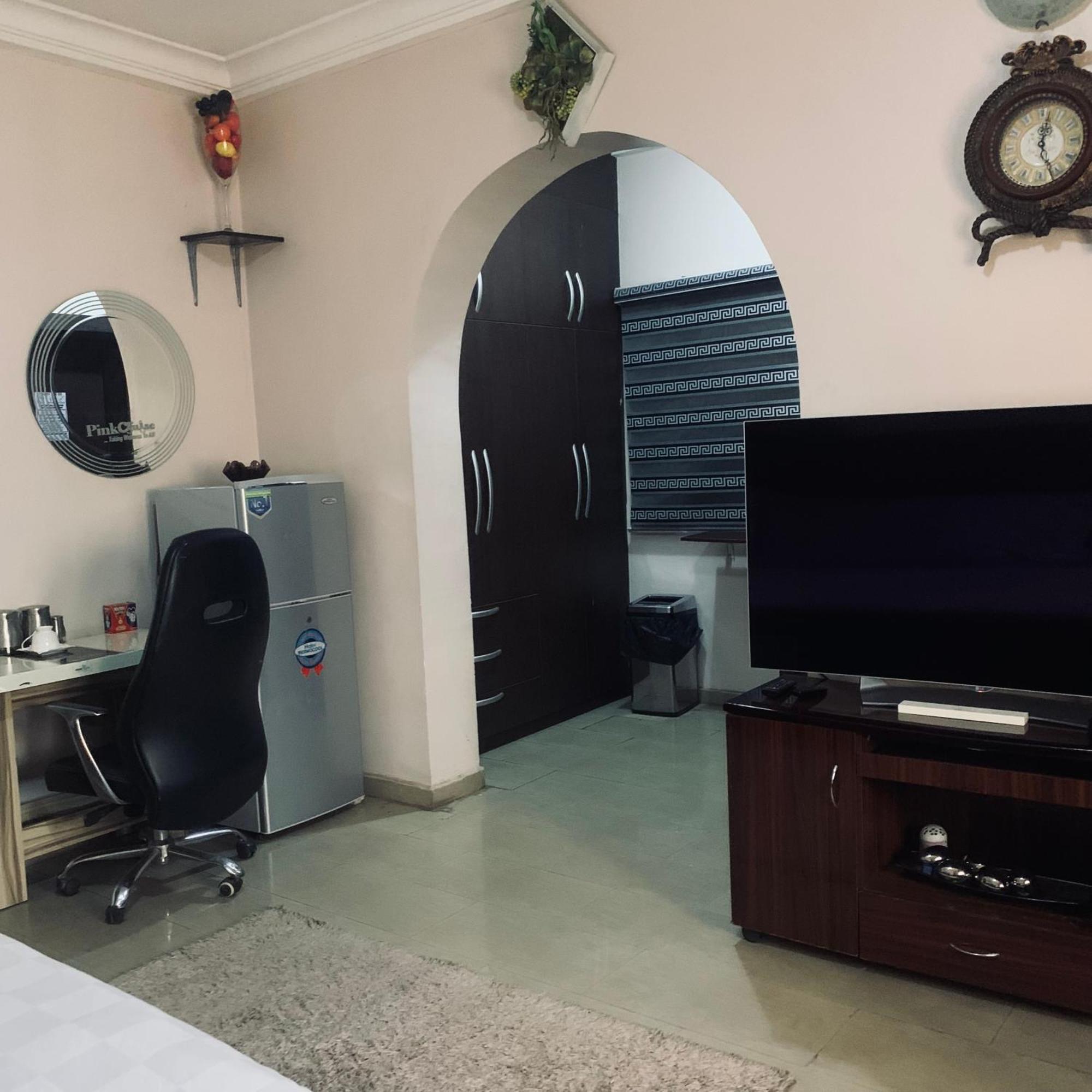 Health Plaza Abuja公寓式酒店 外观 照片